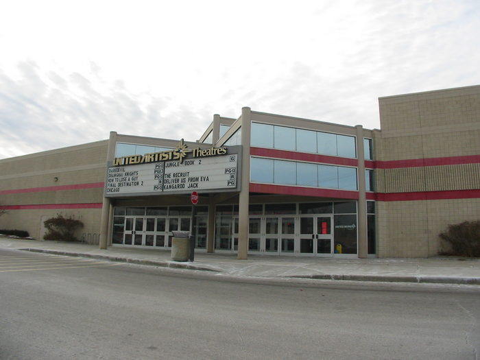 The Riviera Powered by Emagine - Feb 2003 As Ua (newer photo)